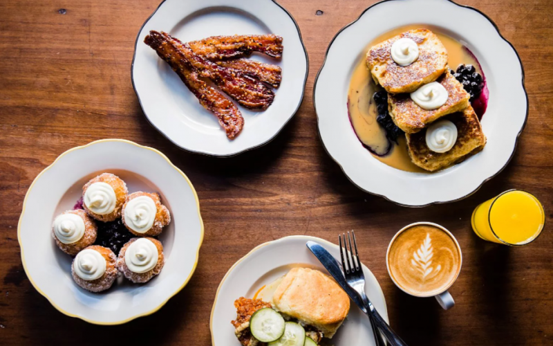 business owners breakfasts